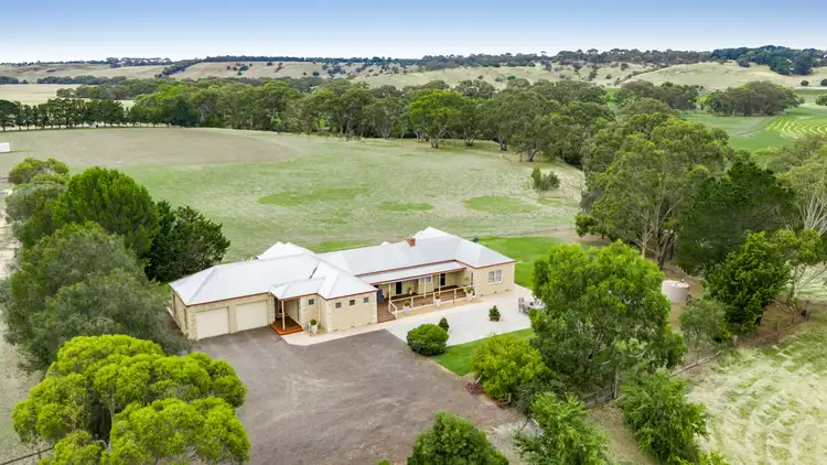 230 Inverleigh-Shelford Road
