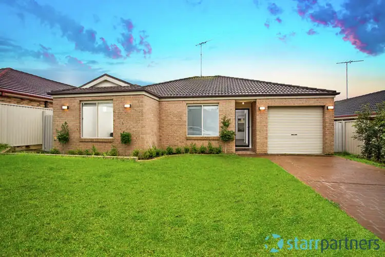 15 Phoenix Avenue, Stanhope Gardens NSW 2768