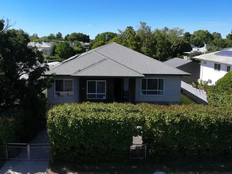 55 Gwydir St