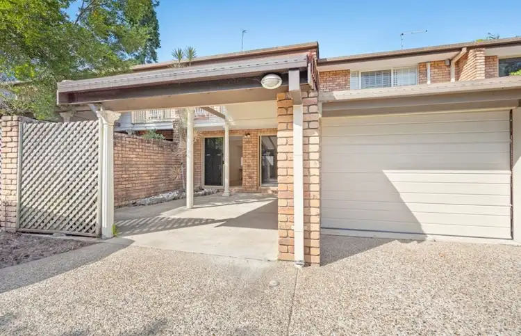 8/9 Eady Avenue