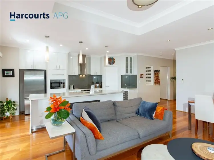 2/14 Hoylake Avenue