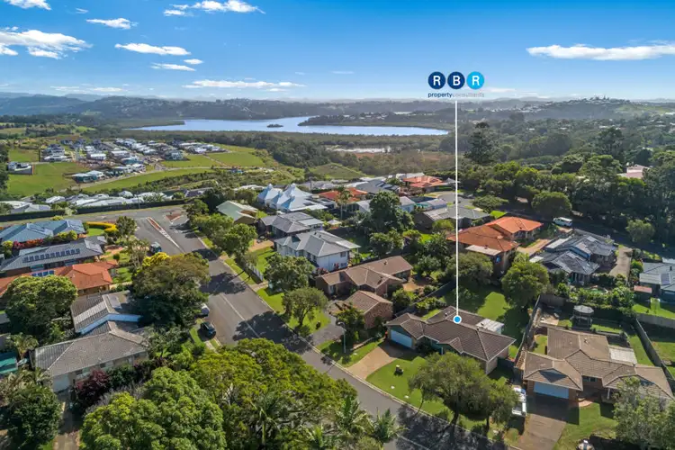 14 Glen Ayr Drive