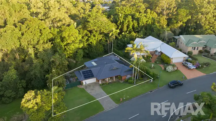 19 Lancewood Drive