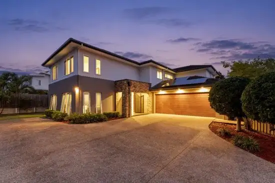 59 Cooper Crescent