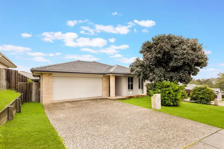 34 Essington Mews