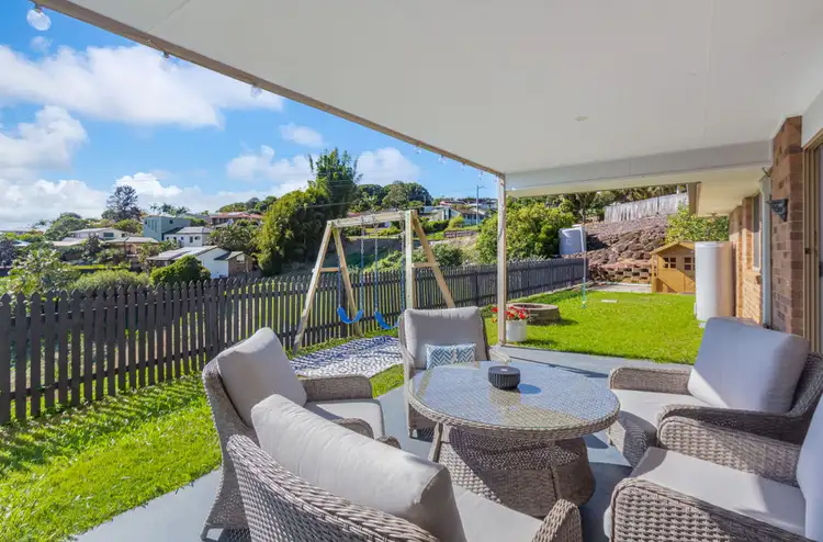 4 Eliza Fraser Court