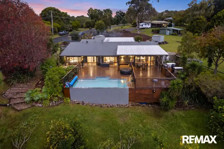 10 Angus Crescent, Kureelpa QLD 4560