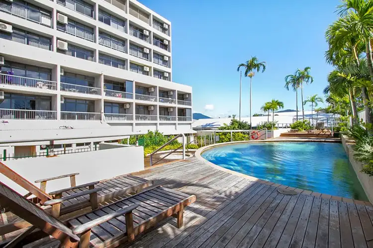 136 Sheridan Street, Cairns City QLD 4870