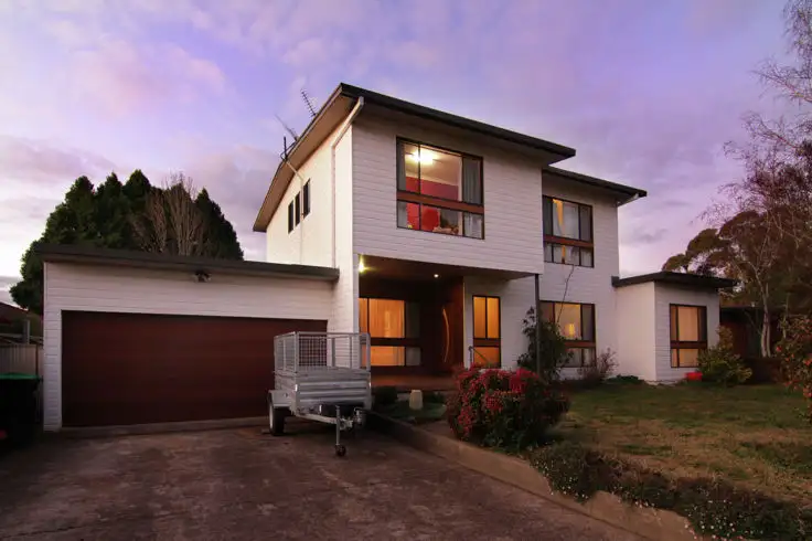 21 Duval Street, Armidale NSW 2350