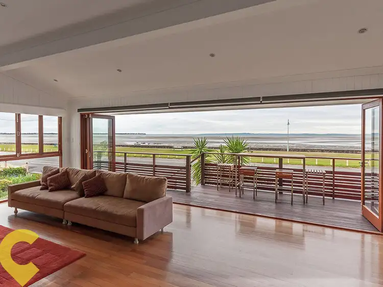 242 Flinders Parade, Sandgate QLD 4017