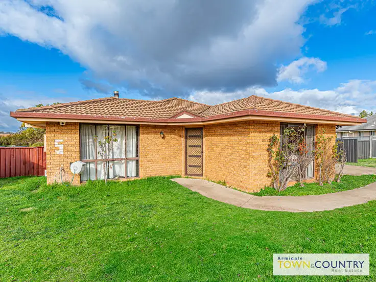 5 Pointsfield Place
