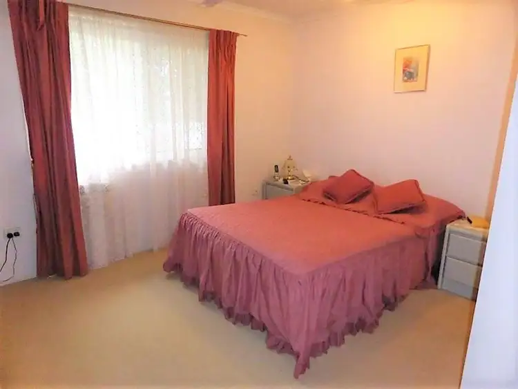 Sixth view of Homely unit listing, 1/11 Andergrove Road, Andergrove QLD 4740