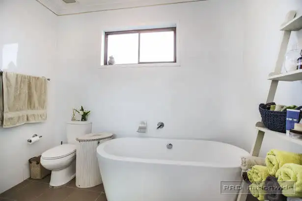 Fifth view of Homely house listing, 2 Barford Street, Speers Point NSW 2284