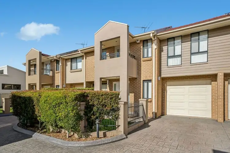 4/44-46 Passefield Street