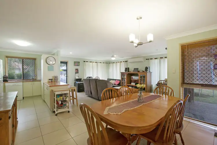 Second view of Homely house listing, 9 Jacqueline Pl, Wynnum West QLD 4178