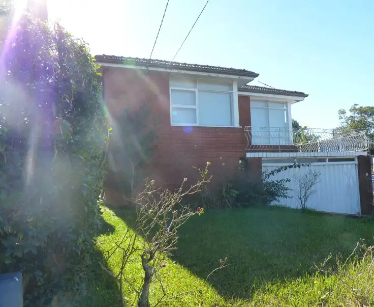 25 Thornleigh Street