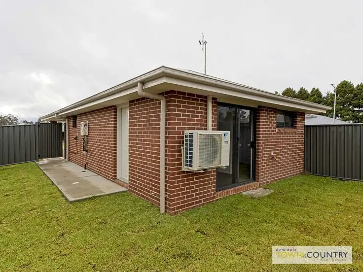 2/9 Frizell Crescent