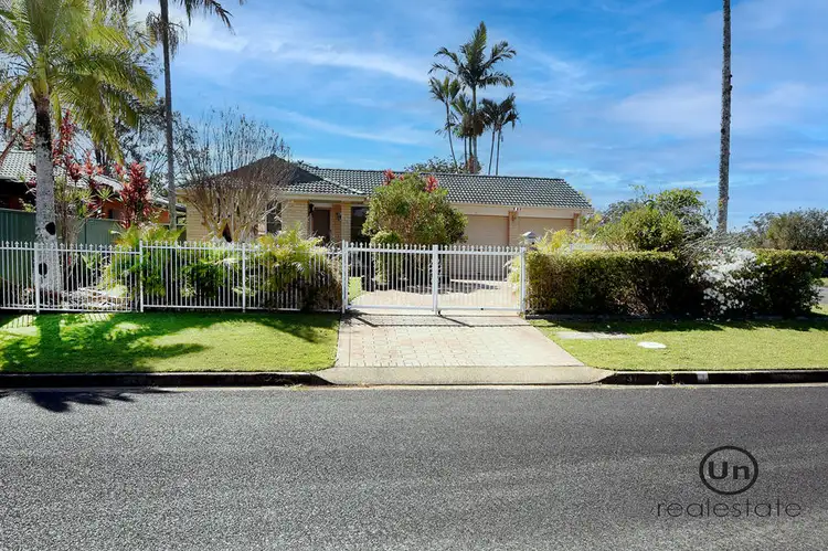 37 Bower Crescent