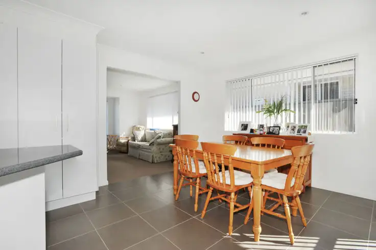 Sixth view of Homely house listing, 24 Albion Close, Armidale NSW 2350