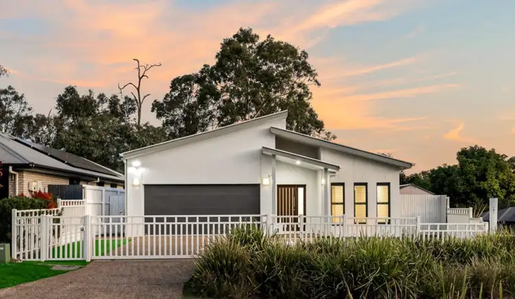 1 Cromwell Ct, Doolandella QLD 4077
