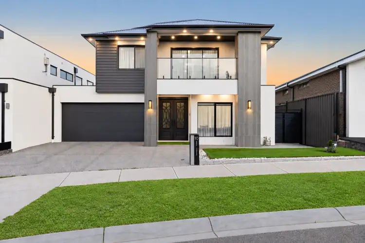 10 Reef Street, Craigieburn VIC 3064