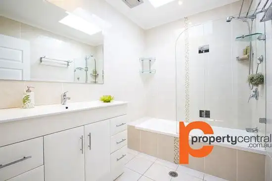 Second view of Homely house listing, 5 Weatherby Avenue, Cambridge Park NSW 2747