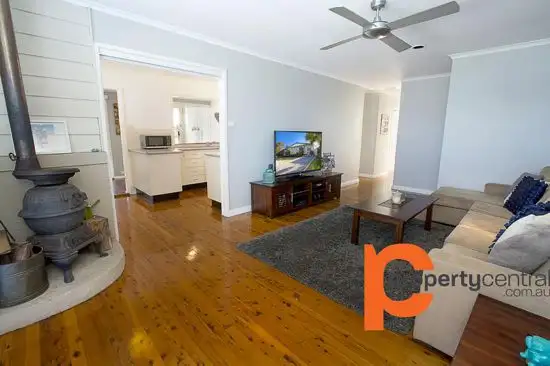 Sixth view of Homely house listing, 5 Weatherby Avenue, Cambridge Park NSW 2747