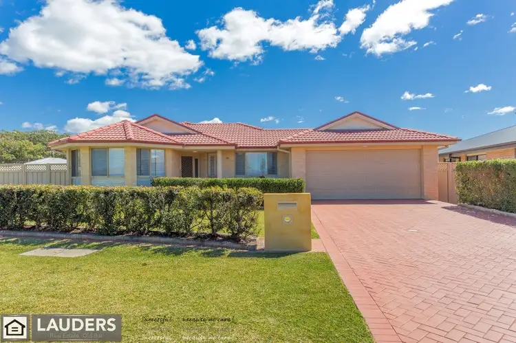 28 Bluehaven Drive, Old Bar NSW 2430