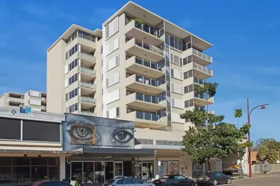 9/12 Baker Street, Gosford NSW 2250