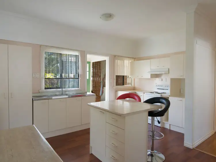 Third view of Homely house listing, 125 Besham Parade, Wynnum QLD 4178
