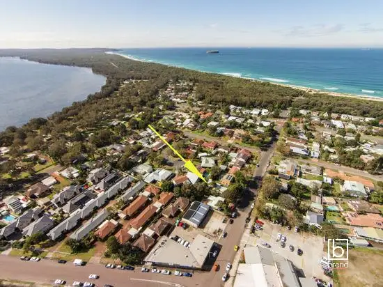 18 Ocean Street, Budgewoi NSW 2262