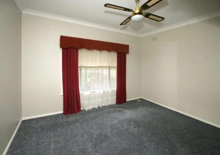 Sixth view of Homely house listing, 2 Pratt Street, Mount Austin, Wagga Wagga NSW 2650