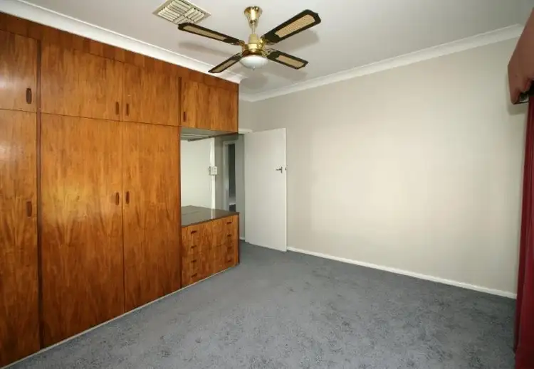 Seventh view of Homely house listing, 2 Pratt Street, Mount Austin, Wagga Wagga NSW 2650