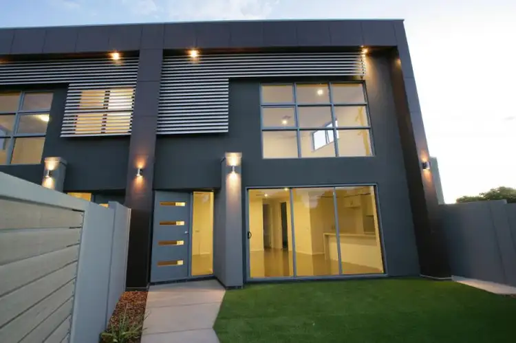 4/70 Travers Street, Central, Wagga Wagga NSW 2650