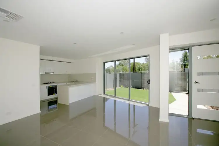 Second view of Homely house listing, 4/70 Travers Street, Central, Wagga Wagga NSW 2650