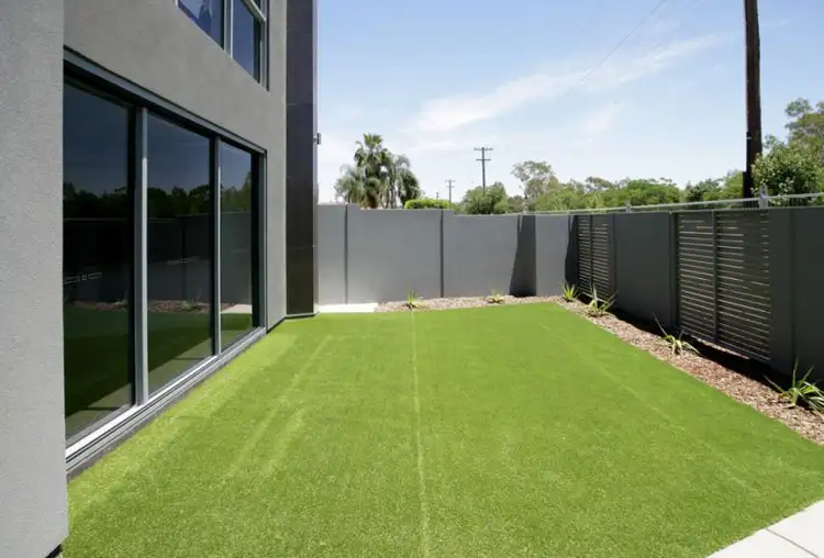 Sixth view of Homely house listing, 4/70 Travers Street, Central, Wagga Wagga NSW 2650