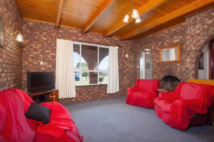 Second view of Homely house listing, 6 Melkin Avenue, Glenfield Park, Wagga Wagga NSW 2650