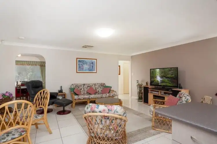 Fifth view of Homely house listing, 3 Tubbo Place, Bourkelands, Wagga Wagga NSW 2650