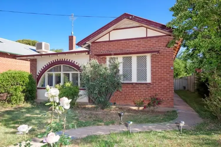 12 Darlow Street, Central, Wagga Wagga NSW 2650