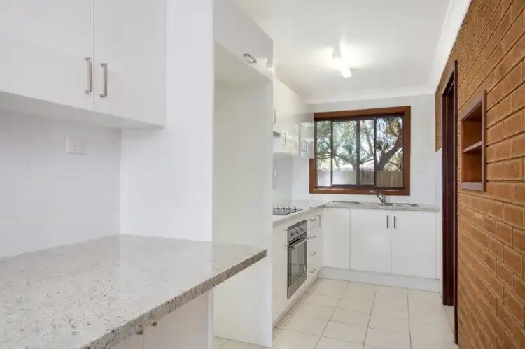 Fourth view of Homely house listing, 10/5 Langdon Avenue, Central, Wagga Wagga NSW 2650