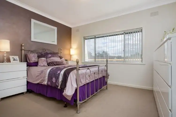 Fifth view of Homely house listing, 5 Nixon Crescent, Tolland, Wagga Wagga NSW 2650