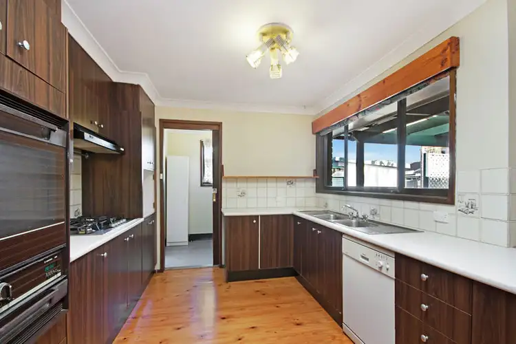 Fourth view of Homely house listing, 357 Lakedge Avenue, Berkeley Vale NSW 2261