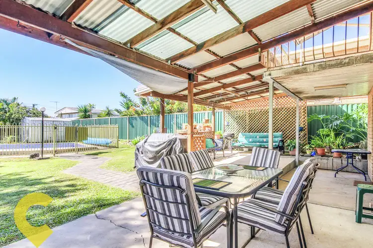 54 Aminya Street, Mansfield QLD 4122