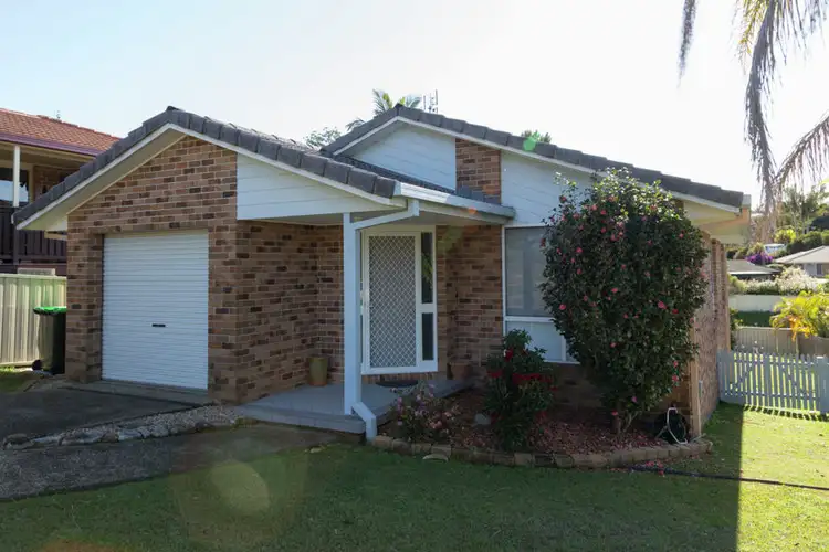 2a Borrowdale Crescent, Boambee East NSW 2452