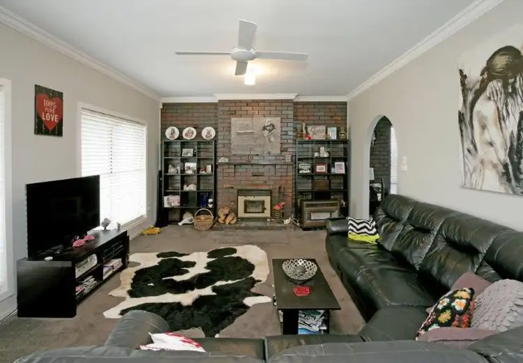 Fifth view of Homely house listing, 19 Cassia Way, Junee NSW 2663