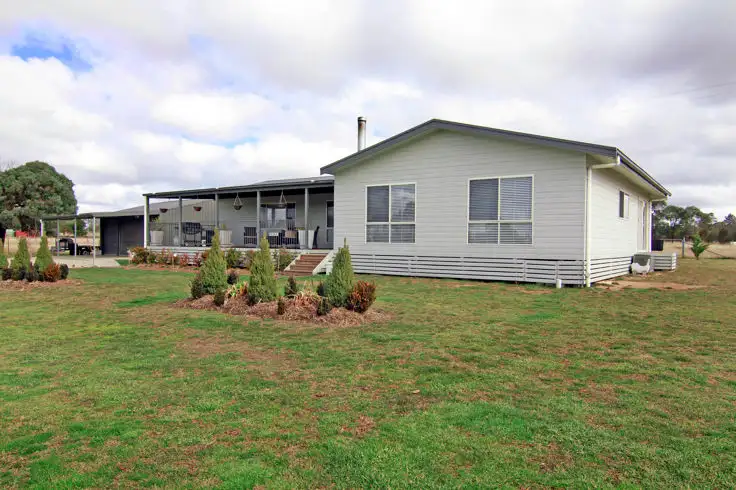 155 Dumaresq Road, Armidale NSW 2350