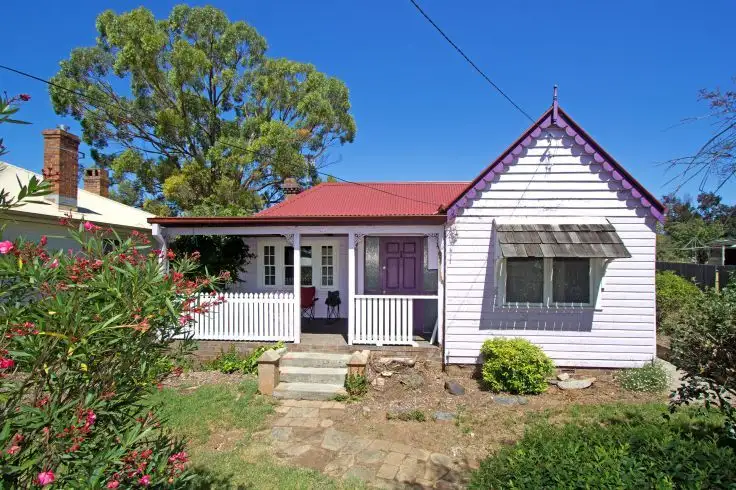 Main view of Homely house listing, 50 Mann Street, Armidale NSW 2350