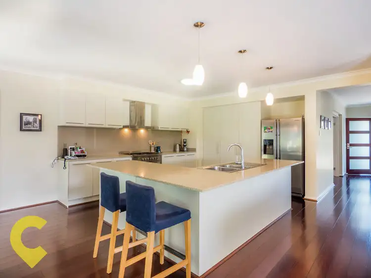 6 Millstream Retreat, Waterford QLD 4133