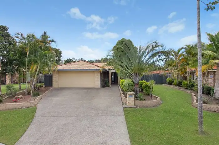18 Barrs Avenue, Oxenford QLD 4210