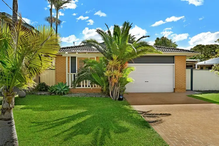 8 Hill Street, Gorokan NSW 2263